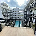White Sand Suite 302 W Rooftop Pool & Balcony 38St